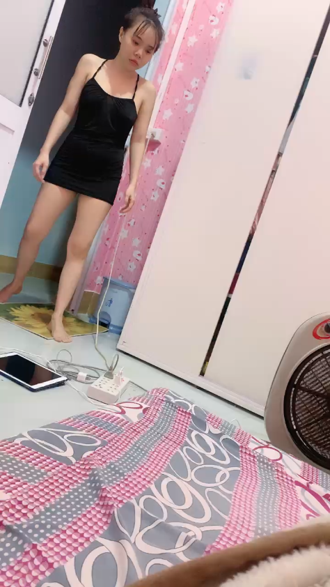 clip sex - Chịch em idol liveshow đầm đen hai dây